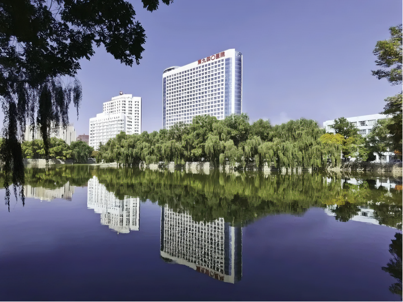 科技守护心灵：联勤保障部队第九四〇医院携手健成星云，以AI优化心理诊疗流程